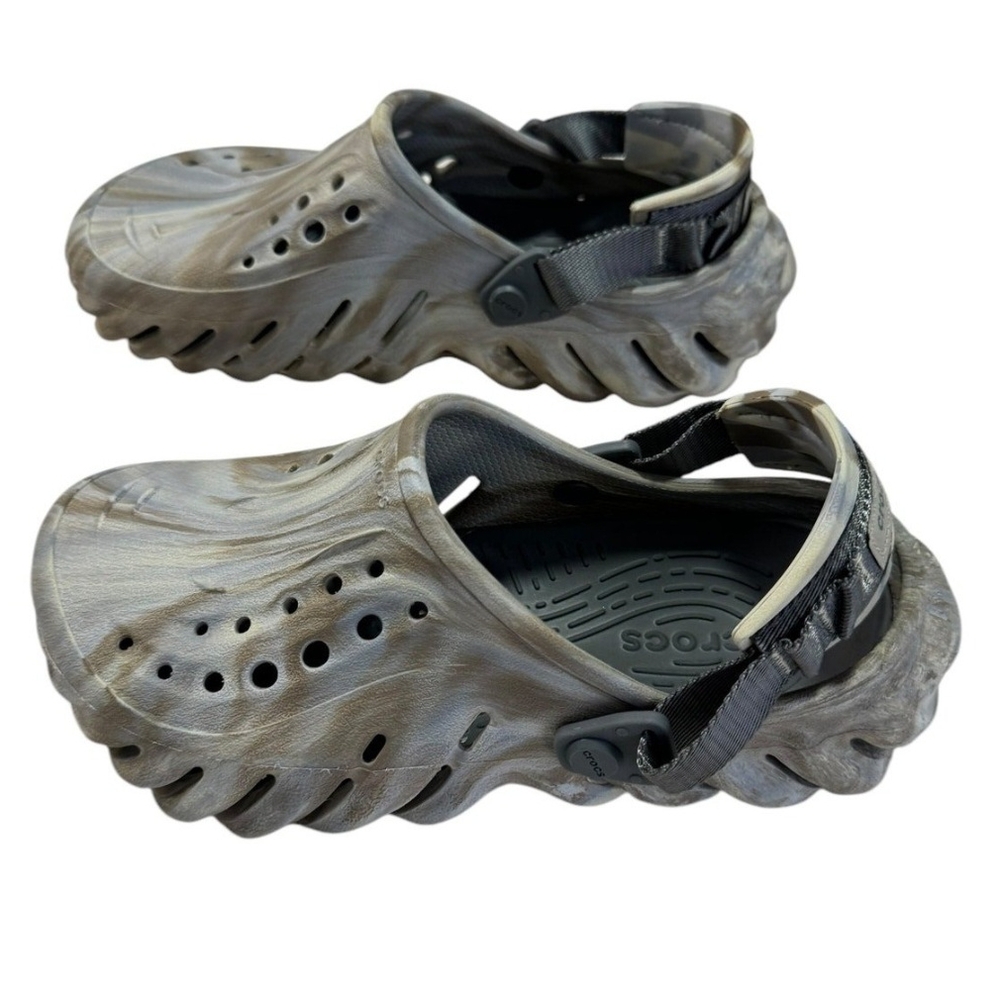 Crocs Marble Pattern Clogs - Picture 5 of 5